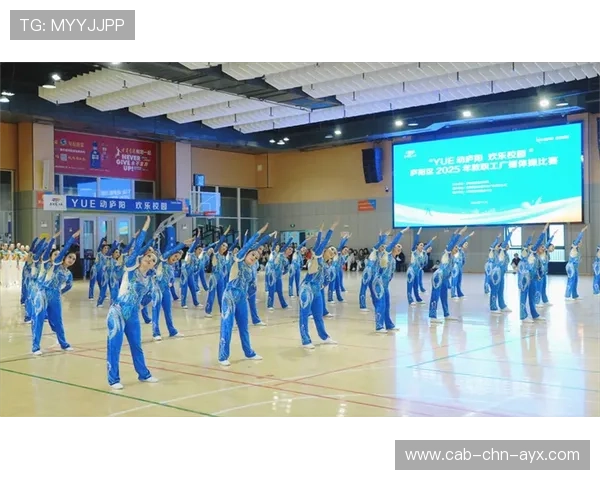体操比赛在颁奖仪式中加入观众互动环节 体操比赛在颁奖仪式中加入观众互动环节